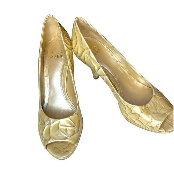 Alex Marie High Heel Shoes 7M Golden Ivory - Picture 1 of 6